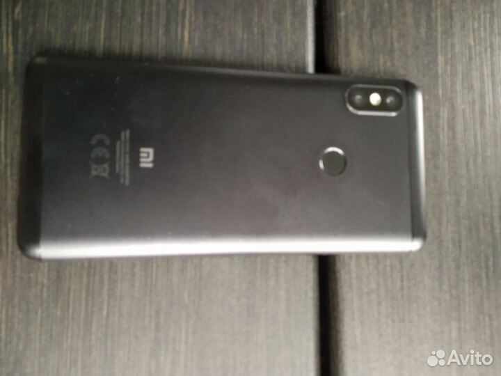 Xiaomi Redmi Note 5, 3/32 ГБ