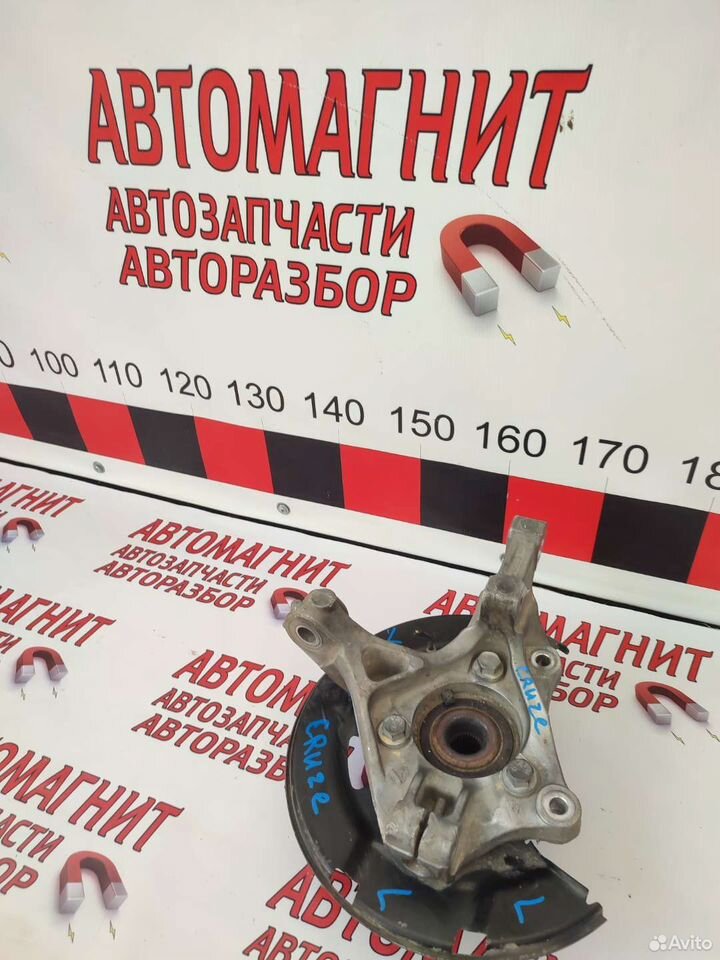 Цапфа кулак поворотный левый Шевроле Круз