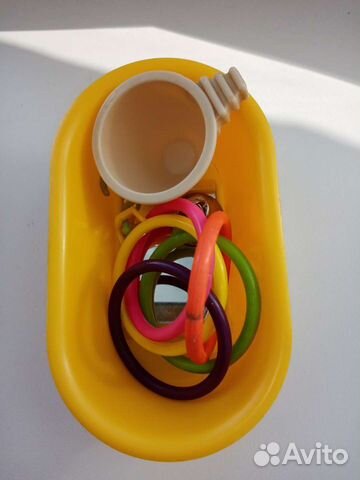 Игрушки для попугая