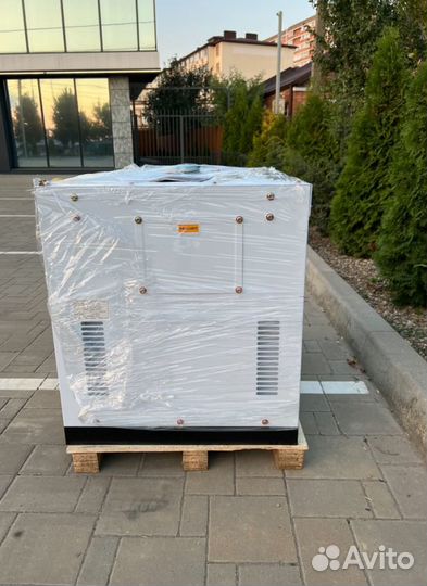 Генератор дизельный 12 kW G-power трехфазныйDG1300