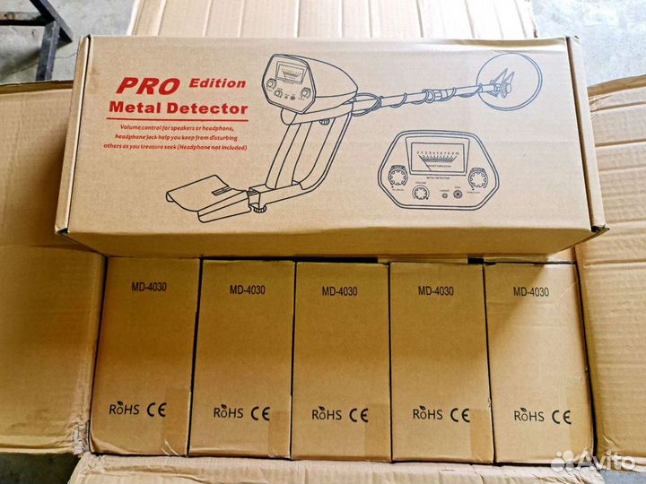 Металлоискатель MD 4030 новый