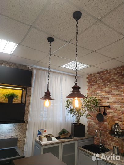Барный стол и стулья