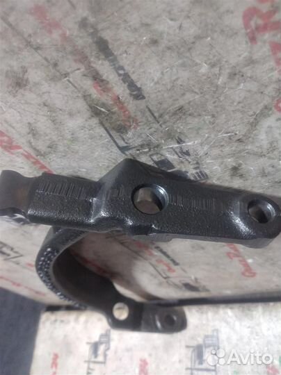 Вилка кпп ZF 1304406009