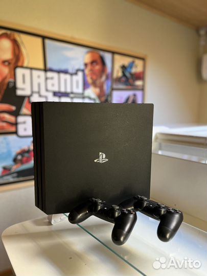 Игровая приставка ps4pro
