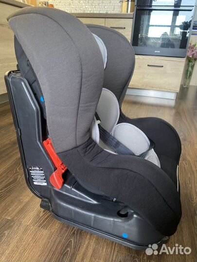 Автокресло mothercare 0-18