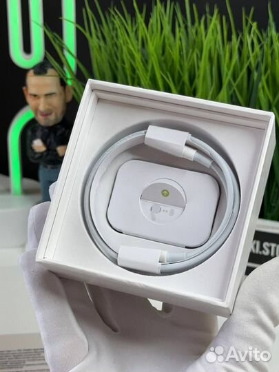 Airpodspro 2(lux) + силиконовый чехол в подарок