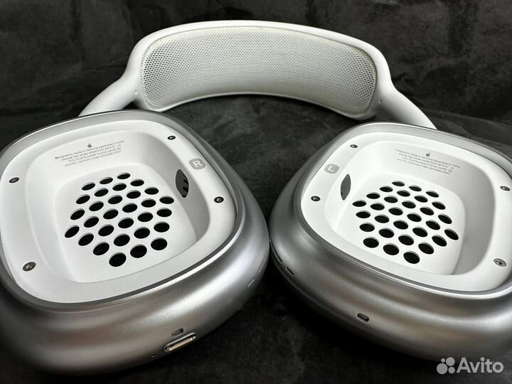 AirPods Max на гарантии