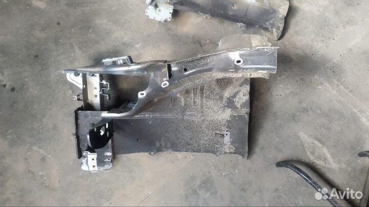 Лонжерон mitsubishi lancer X LH