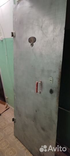 Дверь входная металлическая