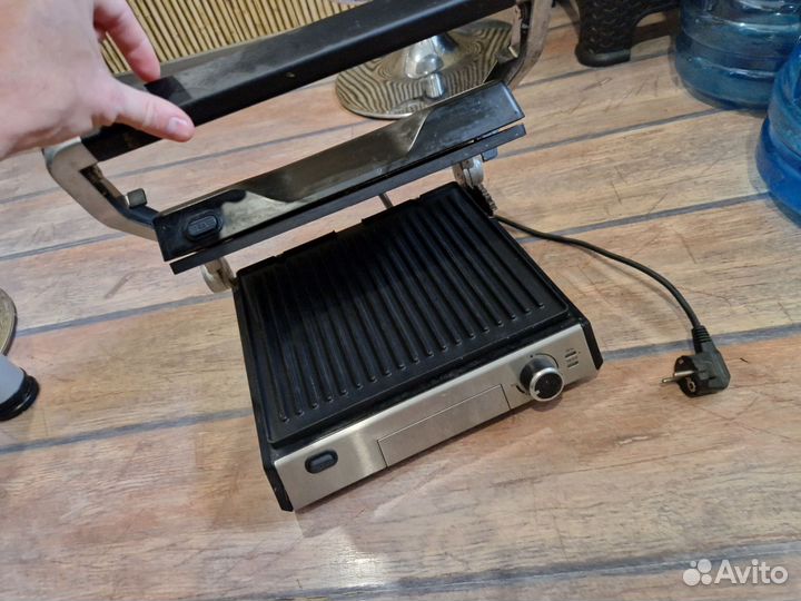 Электрогриль Kitfort KT-1602