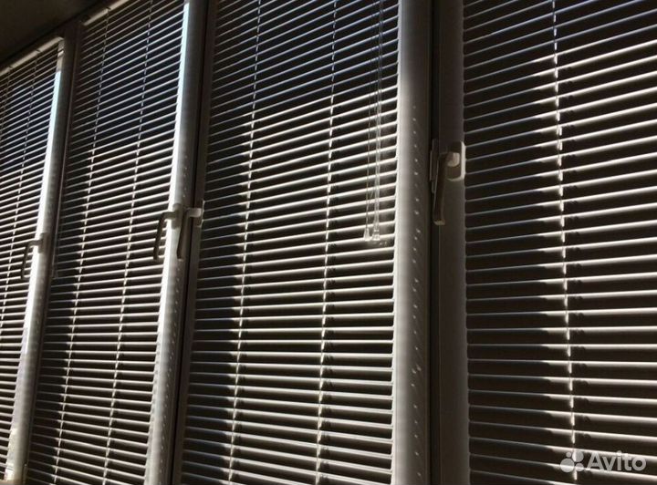 Горизонтальные жалюзи J938L-T23814