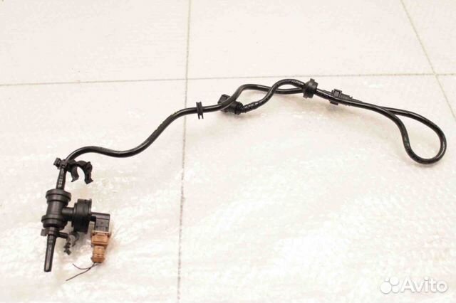 Трубка вакуумная Jaguar XF 2011-2015