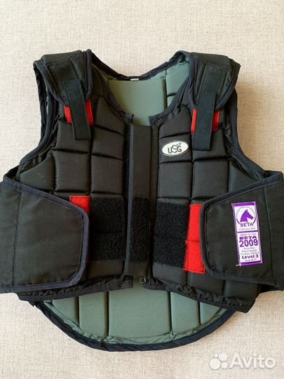 Жилет защитный для конного спорта