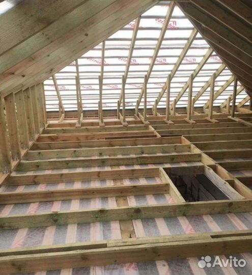 Бригада строителей