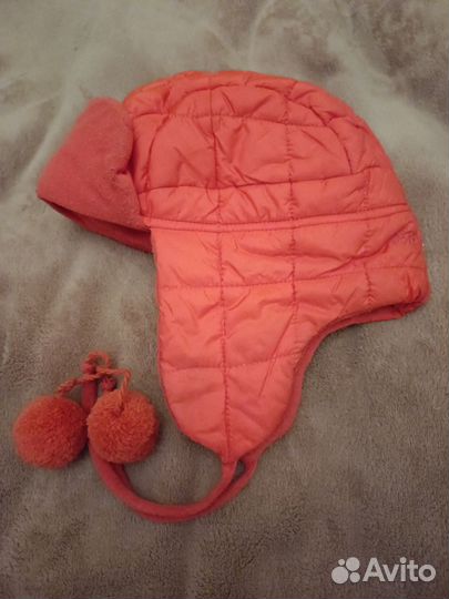 Четыре шапки, шарф