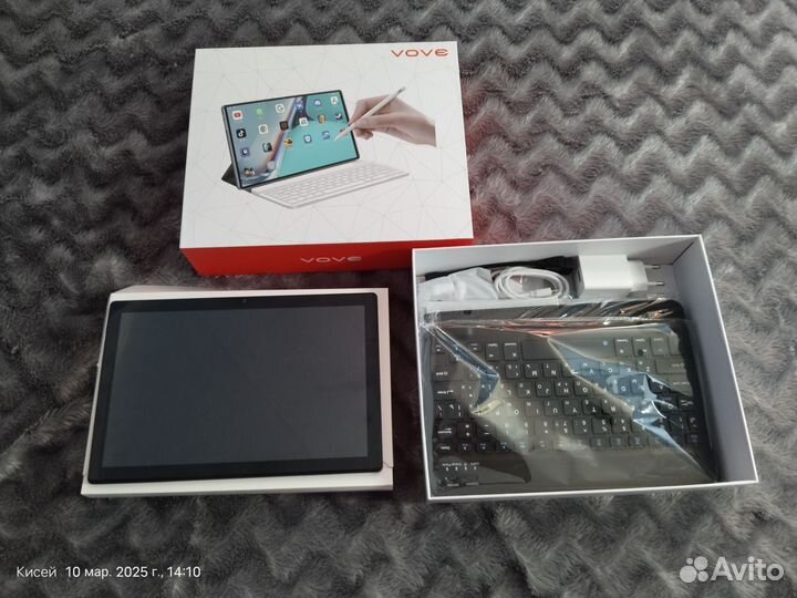 Планшет новый