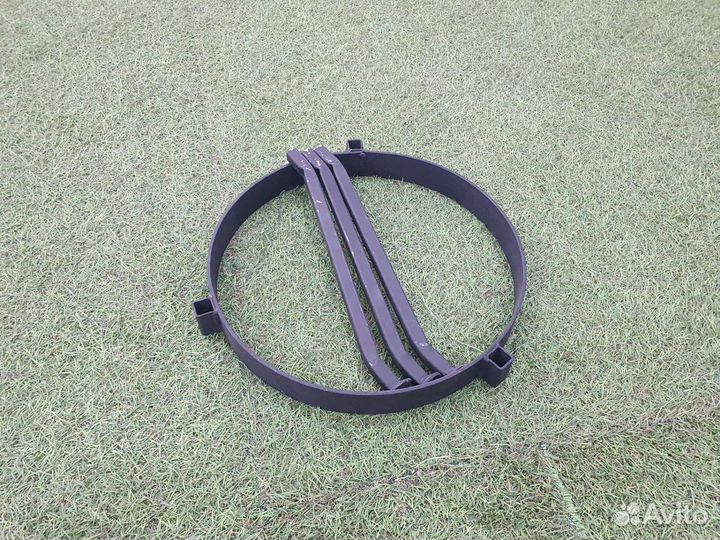 Подставка под казан, тринога