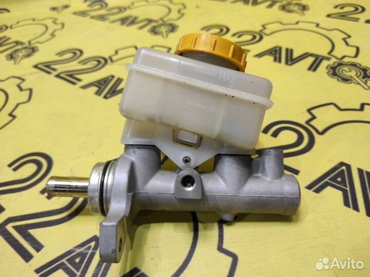 Главный тормозной цилиндр Subaru Legacy BLE EZ30D