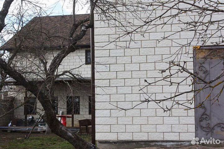 Блок стеновой из капсулированного керамзита