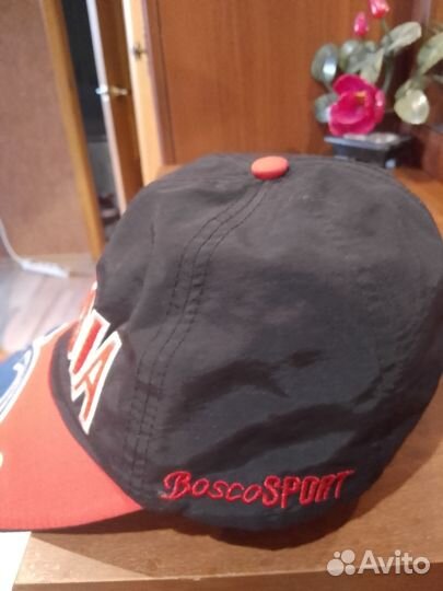 Бейсболка новая