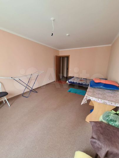 Комната 25 м² в 3-к., 4/12 эт.