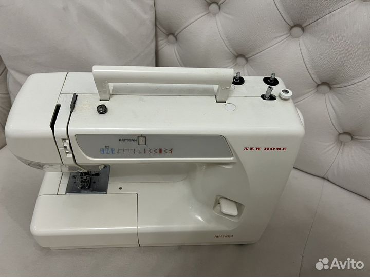 Швейная машина NH1404 New Home