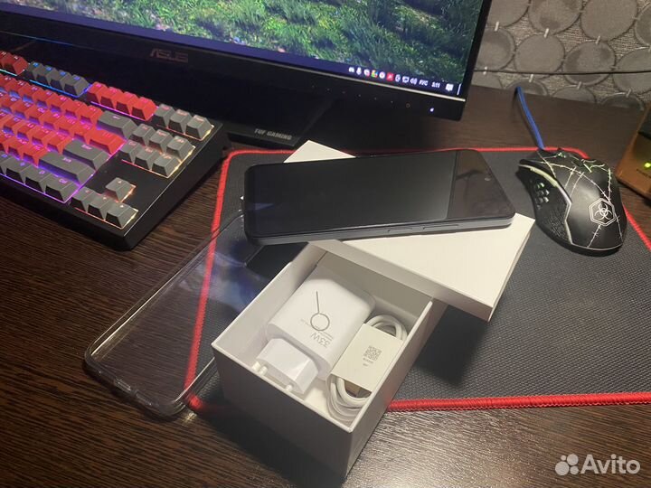 Xiaomi 12, 8/128 ГБ