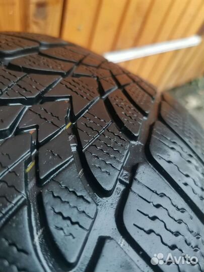 Dunlop SP Winter Sport 4D 225/50 R17