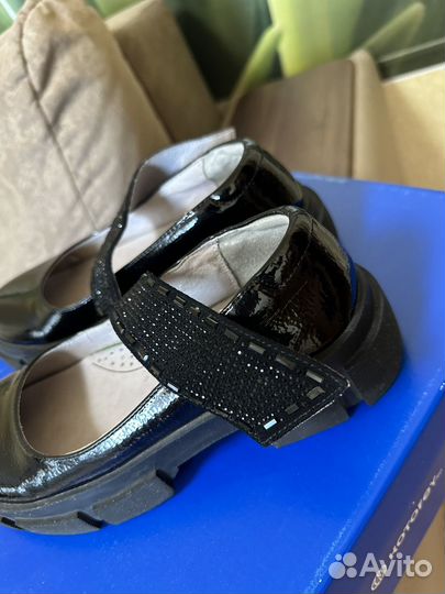 Туфли для девочки