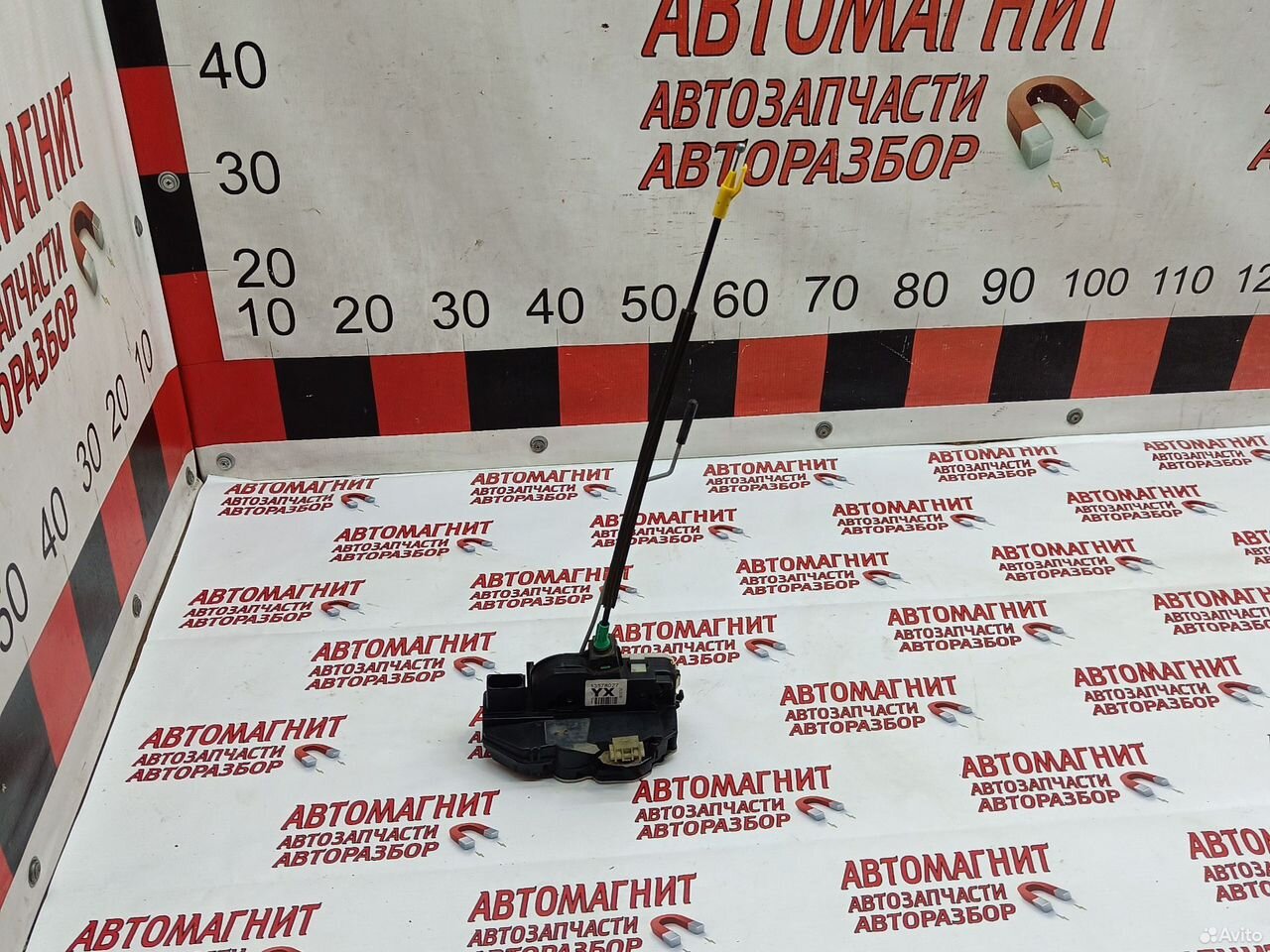 Замок двери задний правый Chevrolet Cruze