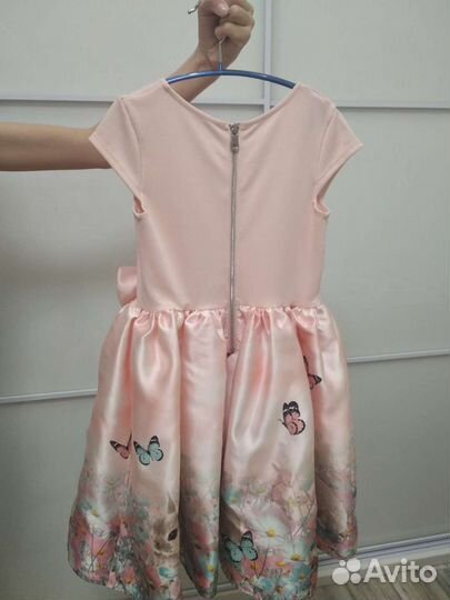 Прокат платьев