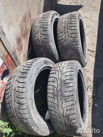 Hankook Winter I'Pike 205/55 R16