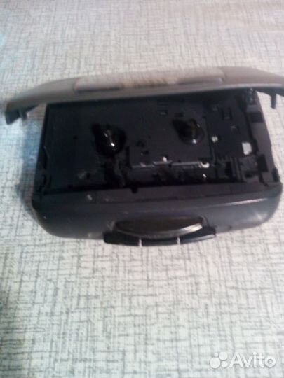 Плеер, детектор купюр, плёночные фотоаппараты