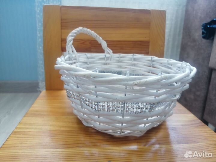 Плетеная корзинка