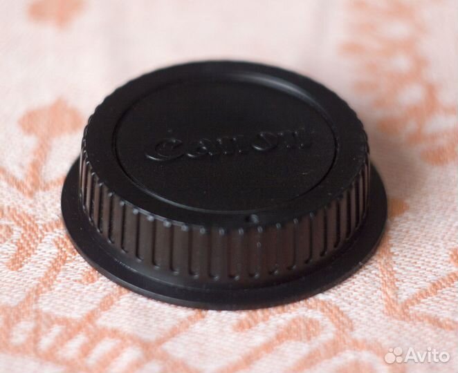 Задняя крышка на объектив Canon EF-S, новая