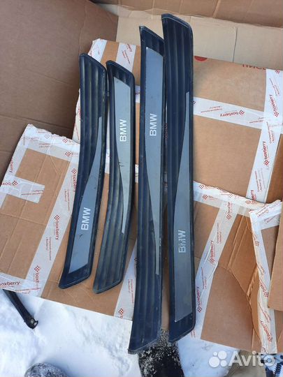 Накладки на пороги салона bmw e60