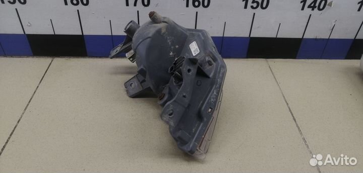 Фонарь задний в бампер правый RAV 4 2013