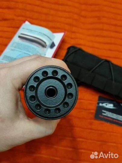 Крепление на пневматику