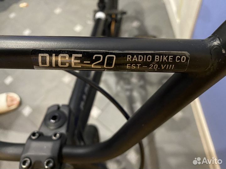 Велосипед BMX Radio dice 20