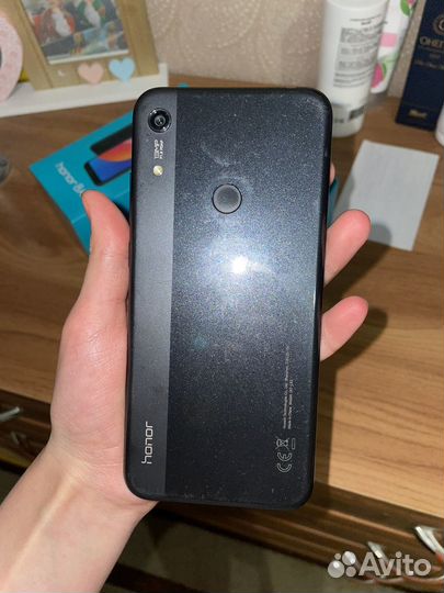 HONOR 8A, 2/32 ГБ
