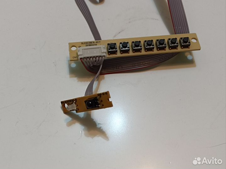 Ик портом с кнопками для Samsyng UE24N4500AU