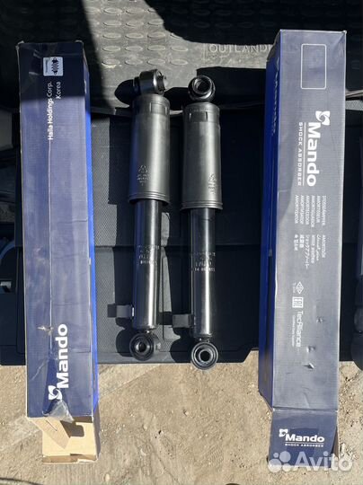 Стойка задняя Santa fe 2, Sorento 2 (OEM)