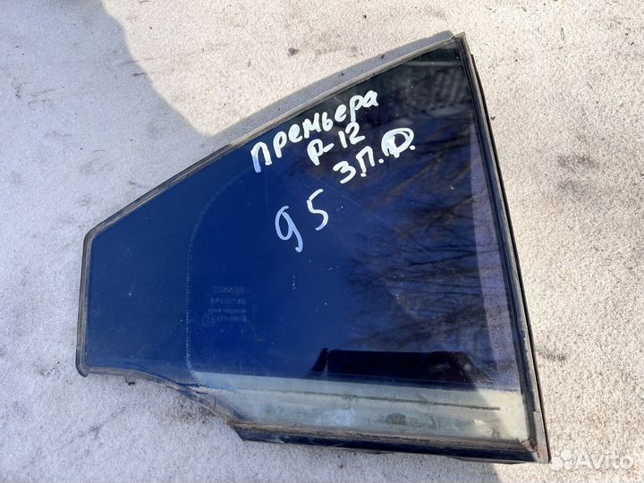 Форточка задней двери Nissan Primera P12