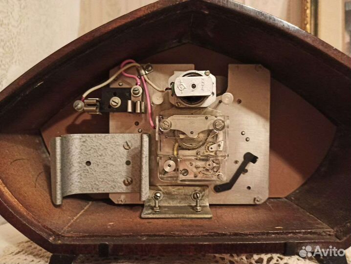 Антикварные настольные часы Энергия