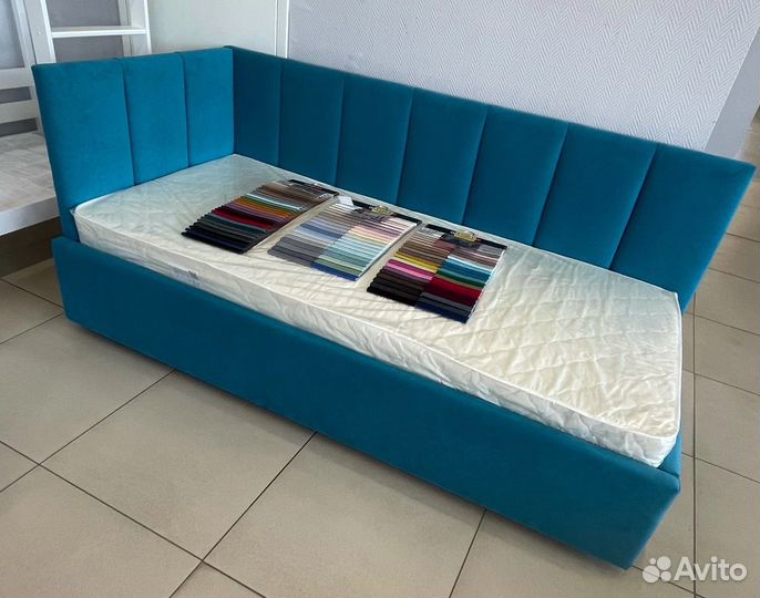 Детская кровать, диван в наличии