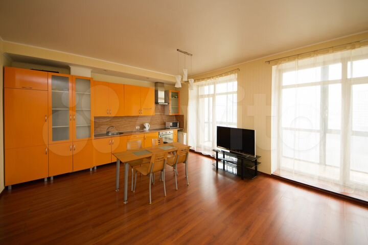 2-к. квартира, 55 м², 9/9 эт.