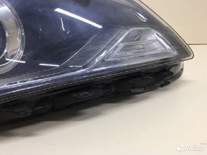 Фара правая Hyundai Solaris