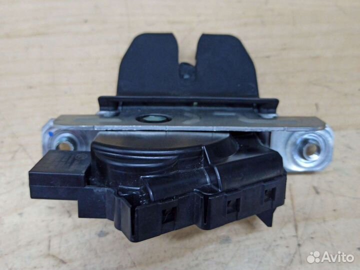 Замок двери багажника Changan CS75 / CS75FL