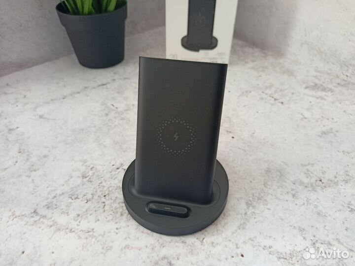 Беспроводное зарядное устройство Xiaomi 20W