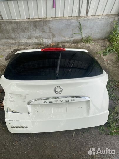 Крышка багажника ssang yong action